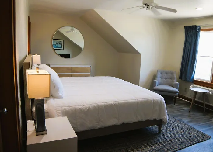 Pony Island Inn
