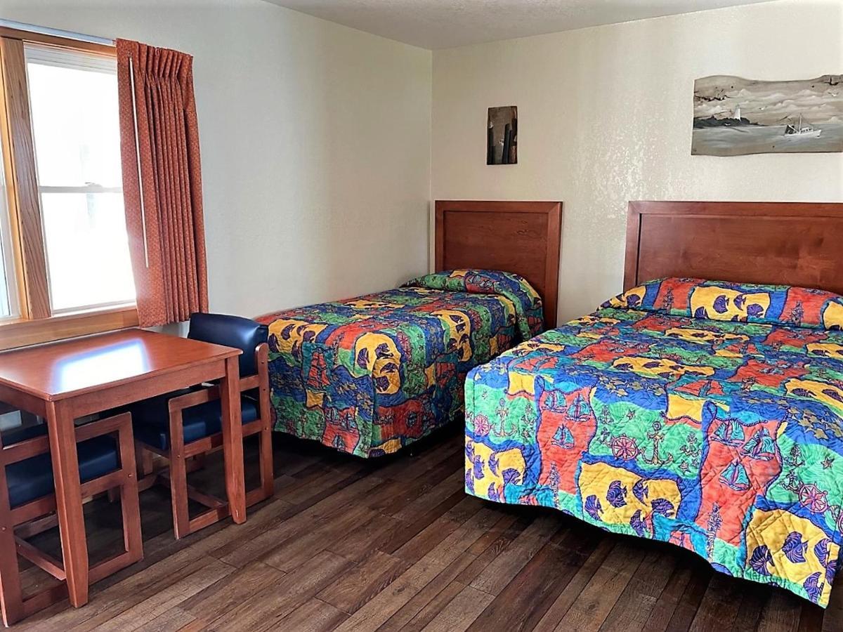 Motel Pony Island Ocracoke